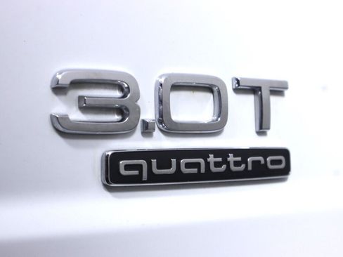 Used 2018 Audi Q7 3.0T Prestige w/ Prestige Package AWD/4WD image 42