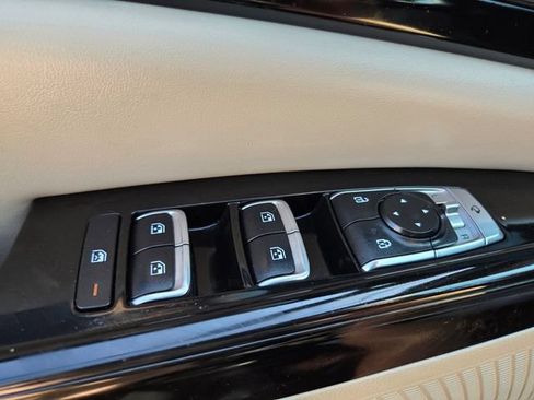 Used 2024 Kia Carnival SX Prestige FWD image 37