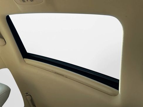 Used 2011 Lexus RX 350 AWD w/ Premium Pkg image 25