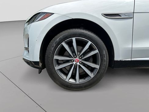 Used 2023 Jaguar F-PACE AWD/4WD image 19