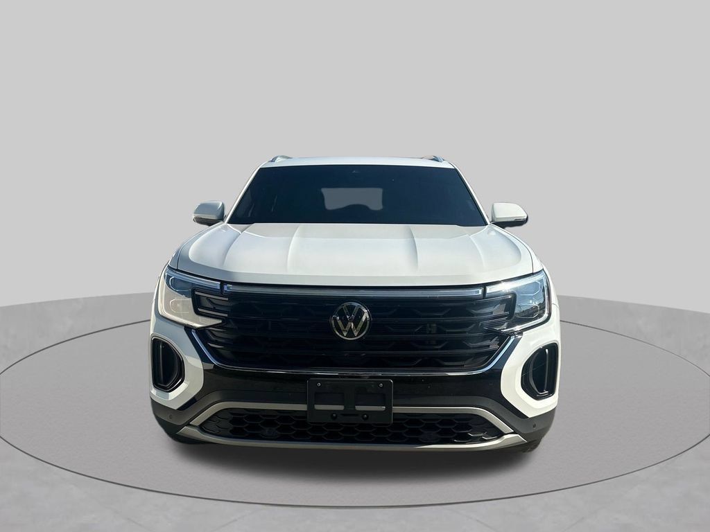Used 2024 Volkswagen Atlas Cross Sport SE AWD/4WD image 8