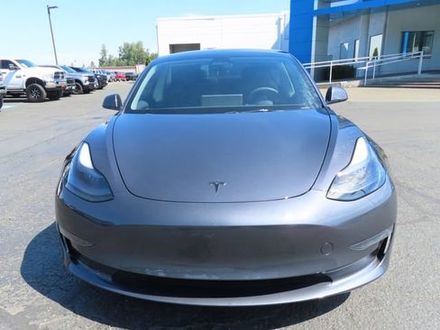Used 2023 Tesla Model 3 Standard Range RWD image 2