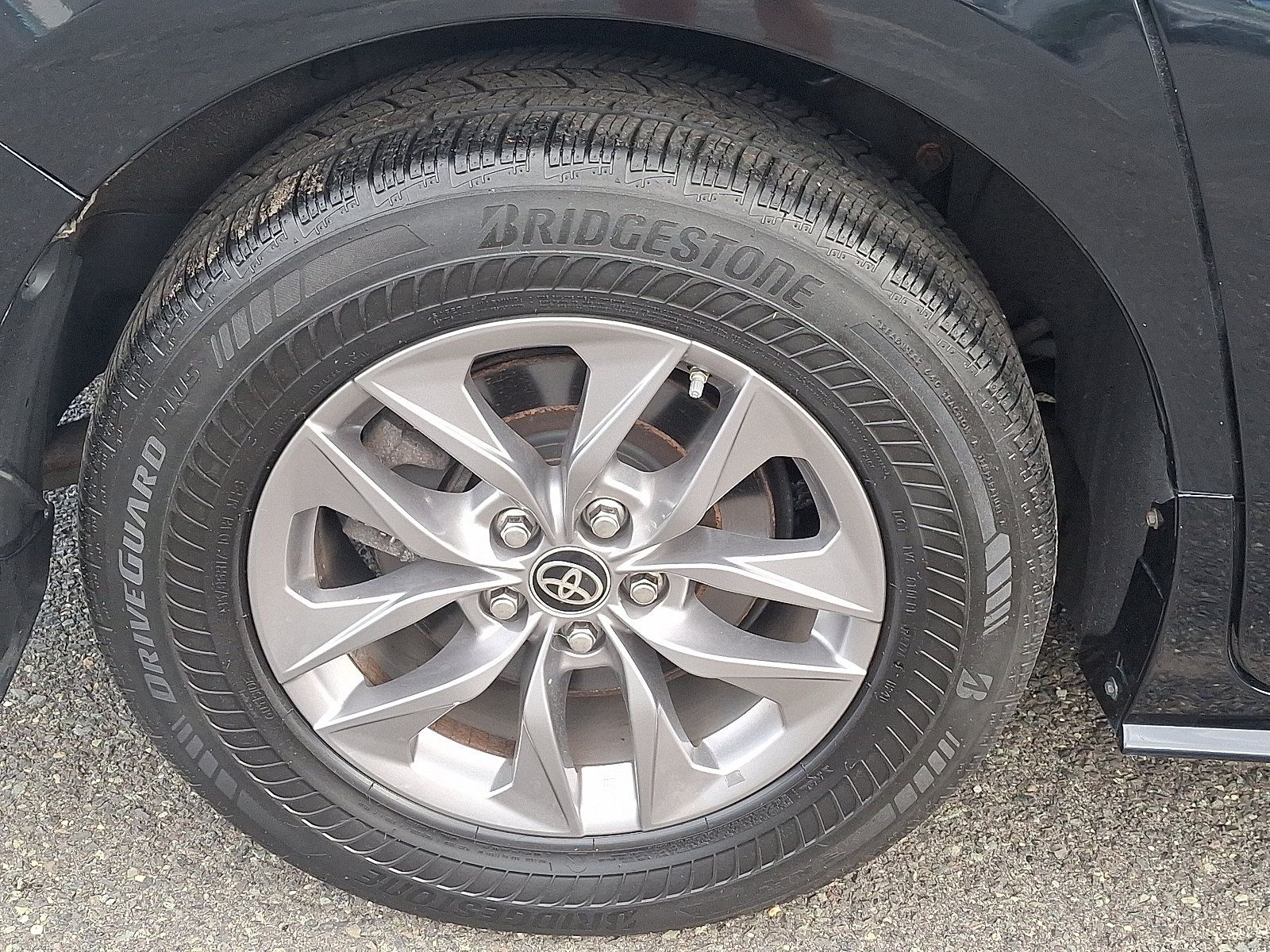 Used 2021 Toyota Sienna XLE AWD/4WD image 9