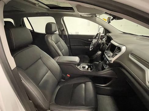 Used 2022 GMC Acadia SLT w/ Elevation Edition image 30