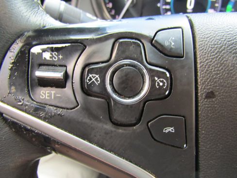 Used 2014 Buick LaCrosse FWD image 21