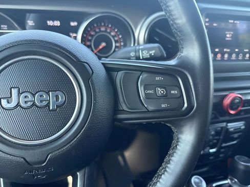 Used 2021 Jeep Gladiator Sport AWD/4WD image 15