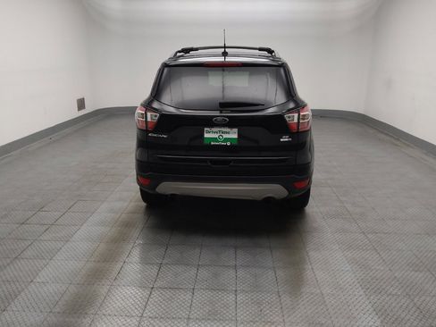 Used 2018 Ford Escape SE AWD/4WD image 7