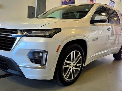 Used 2023 Chevrolet Traverse High Country AWD/4WD image 4