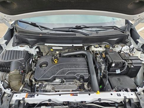 Used 2024 GMC Terrain SLE image 22