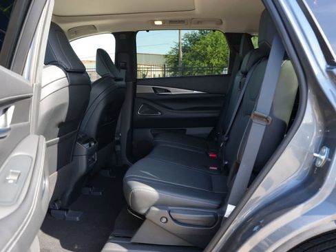 Certified 2024 INFINITI QX60 Luxe w/ Performance Audio Package FWD image 18