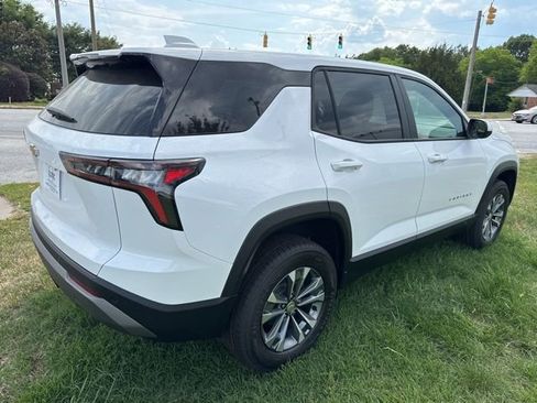 New 2026 Chevrolet Equinox LT FWD image 6