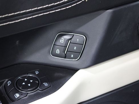Used 2021 Ford Expedition Max Platinum AWD/4WD image 8