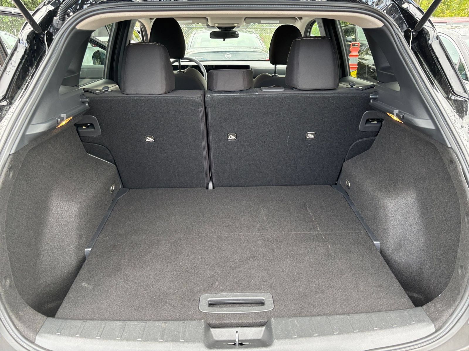 Used 2026 Nissan Kicks SV w/ Cold Weather Package FWD image 28