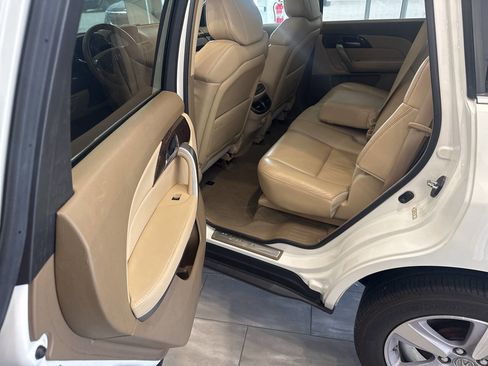 Used 2013 Acura MDX w/ Technology Package AWD/4WD image 39