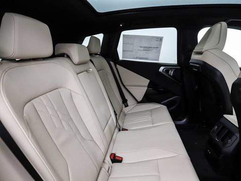 New 2026 BMW X3 xDrive30i w/ Premium Package AWD/4WD image 27