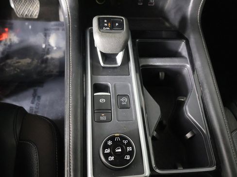 Used 2024 Nissan Pathfinder SL w/ SL Premium Package image 49