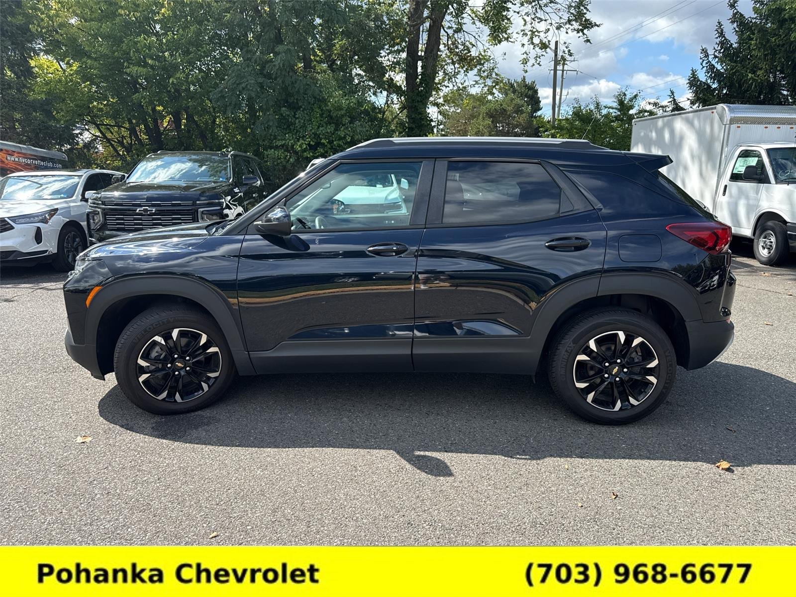 Used 2021 Chevrolet TrailBlazer LT w/ Convenience Package AWD/4WD image 4