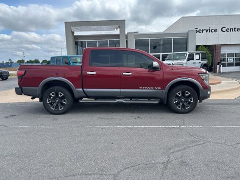Used 2020 Nissan Titan Platinum Reserve w/ Protection Package 2 AWD/4WD image 4