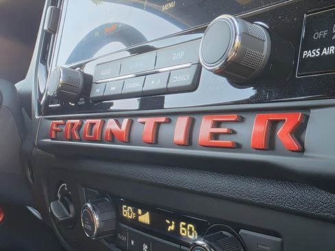 New 2026 Nissan Frontier PRO-4X w/ Pro-4x Convenience Package image 16