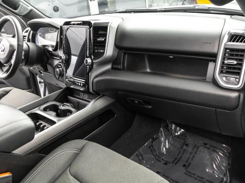 Used 2025 RAM 1500 Big Horn image 42