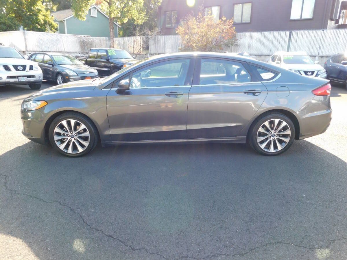 Used 2019 Ford Fusion SE AWD/4WD image 23