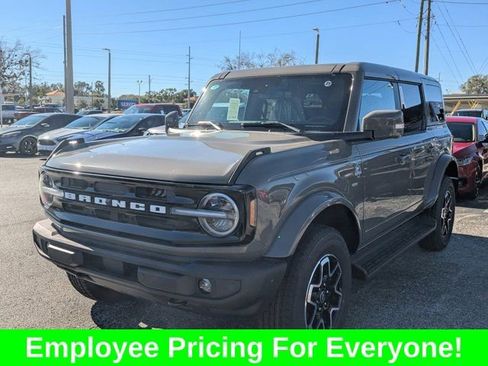 New 2025 Ford Bronco Outer Banks AWD/4WD image 7