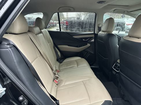 Used 2021 Subaru Outback Limited image 5
