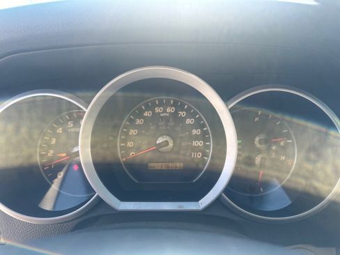 Used 2006 Toyota 4Runner Limited AWD/4WD image 16