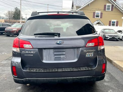 Used 2014 Subaru Outback 2.5i Limited w/ Moonroof Package image 7