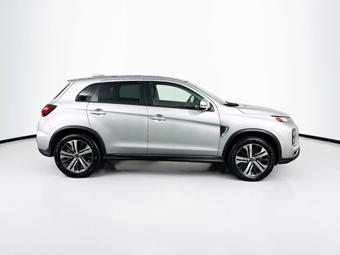 Used 2025 Mitsubishi Outlander Sport SE image 10