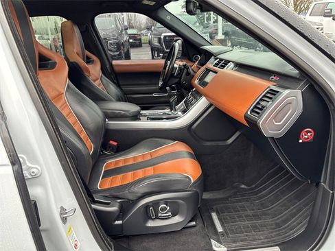 Used 2016 Land Rover Range Rover Sport Supercharged image 40