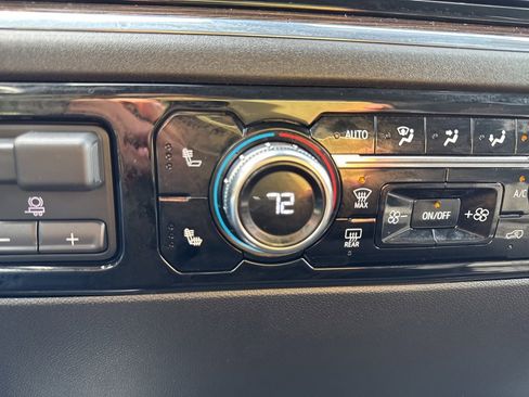 Used 2024 GMC Sierra 1500 Elevation w/ LPO, Elevation Black Package image 26