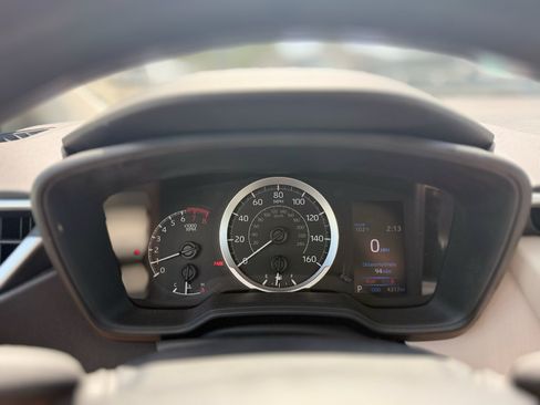 Used 2020 Toyota Corolla LE FWD image 35