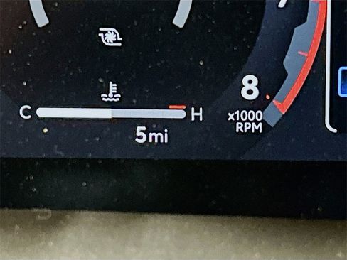 New 2025 Toyota Tacoma TRD Off-Road image 10