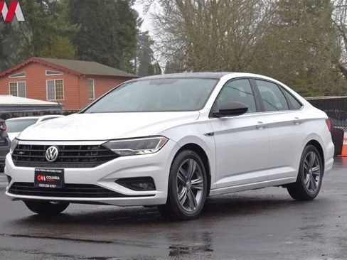 Used 2021 Volkswagen Jetta R-Line w/ R-Line Cold Weather Package FWD image 8