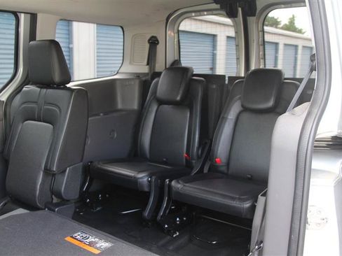 Used 2023 Ford Transit Connect XL FWD image 24