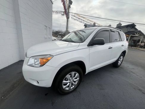 Used 2008 Toyota RAV4 2WD image 2