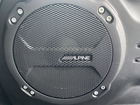 New 2026 Jeep Wrangler Unlimited Sahara AWD/4WD image 17