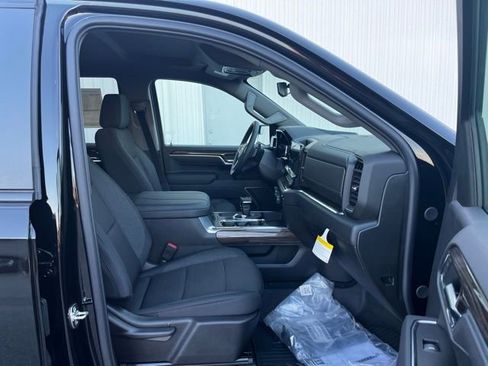 New 2026 Chevrolet Silverado 1500 LT image 19