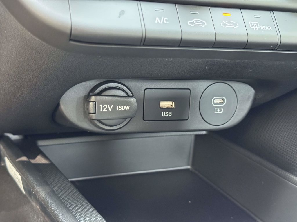 New 2026 Hyundai Elantra SE FWD image 21
