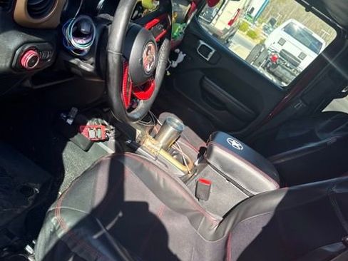 Used 2021 Jeep Wrangler Unlimited Sport image 7