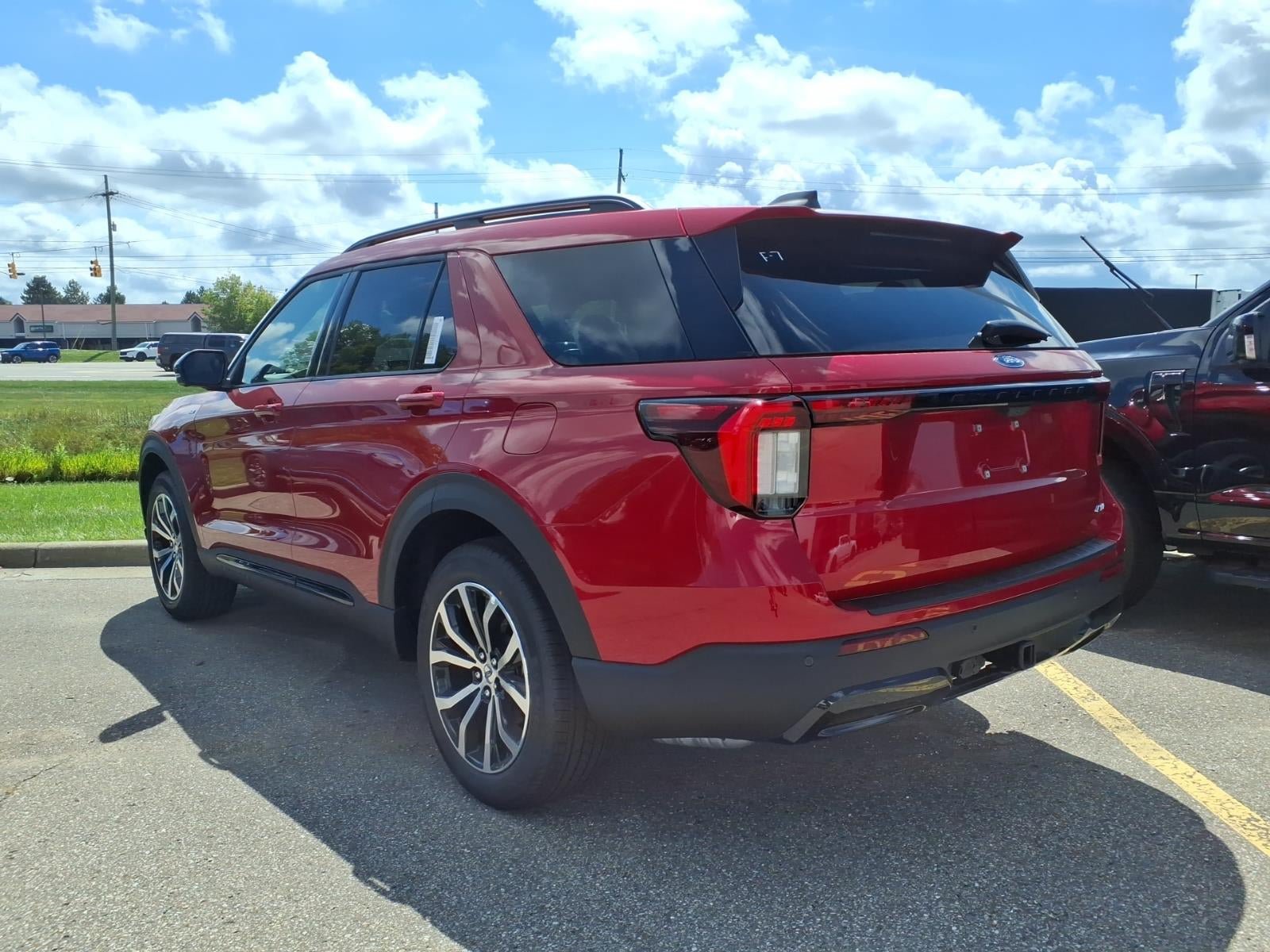 New 2026 Ford Explorer ST-Line AWD/4WD image 8