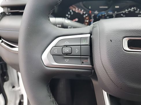 New 2026 Jeep Compass Latitude AWD/4WD image 36