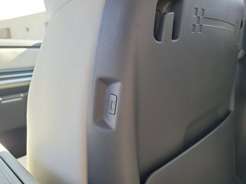 New 2026 Hyundai Santa Fe SEL FWD image 23