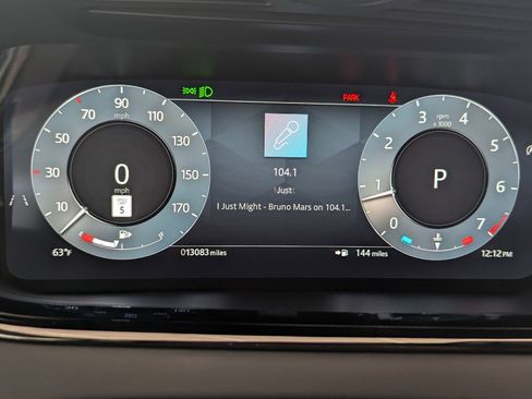 Used 2024 Land Rover Range Rover Evoque Dynamic SE image 22