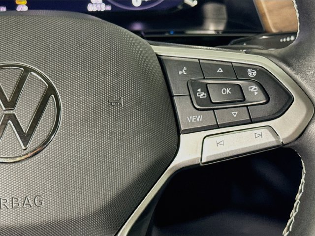 Used 2026 Volkswagen Atlas SE AWD/4WD image 12