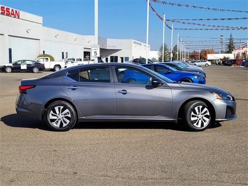 New 2025 Nissan Altima 2.5 S image 5