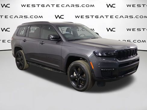 Used 2024 Jeep Grand Cherokee L Limited w/ Black Appearance Package image 58