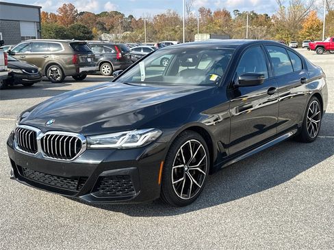 Used 2023 BMW 530i w/ M Sport Package image 7