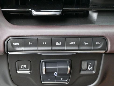Used 2021 Cadillac Escalade ESV Sport Platinum AWD/4WD image 31